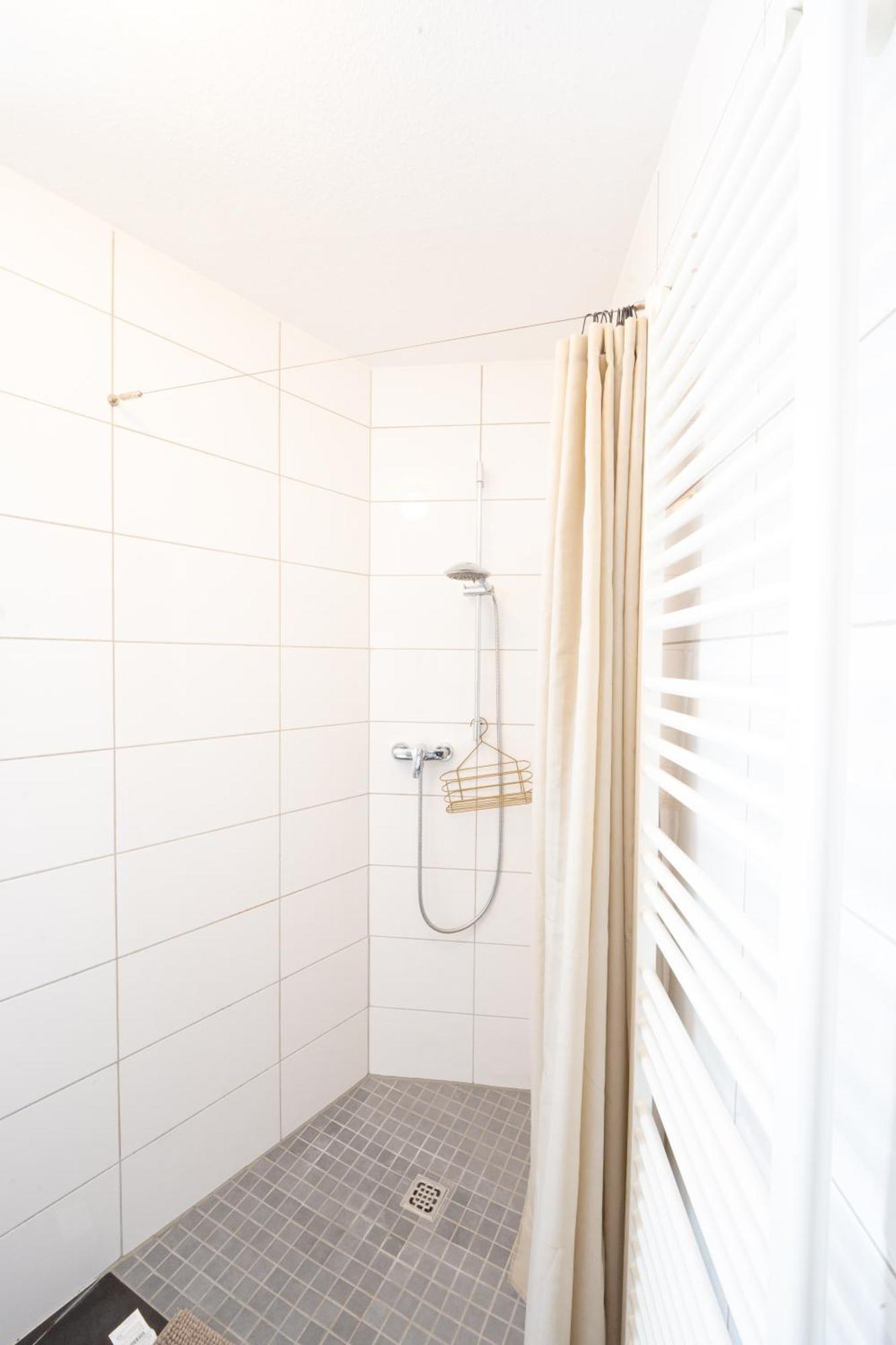 -Super Zentrales Zimmer- Direkt An Der Lutter! Bielefeld Zewnętrze zdjęcie